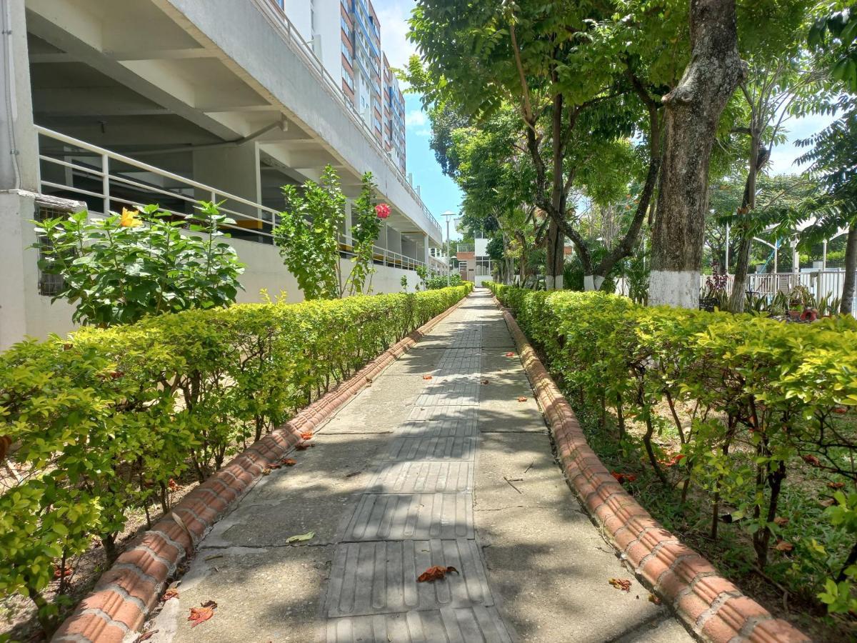 Moderna Y Confortable En Compartido Apartment Floridablanca