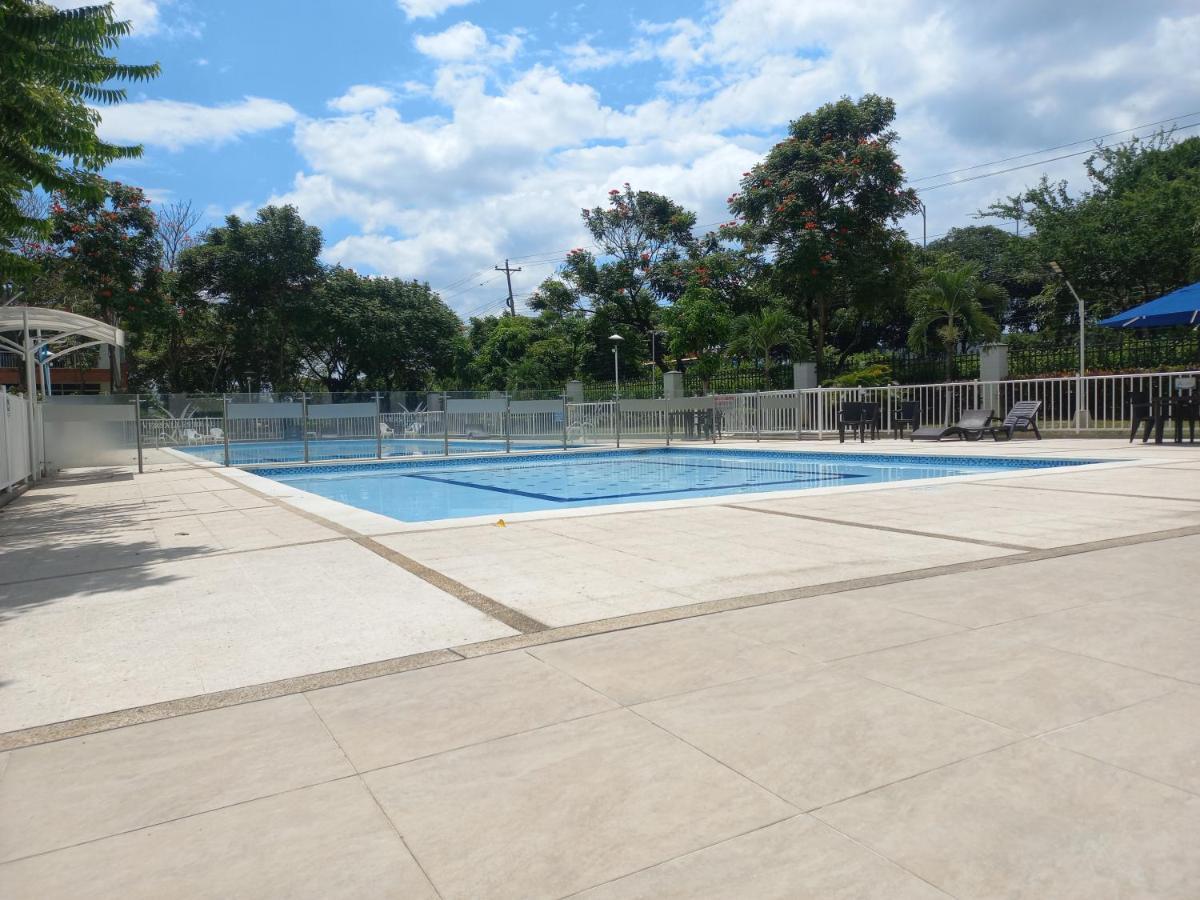 Apartment Moderna Y Confortable En Compartido Floridablanca